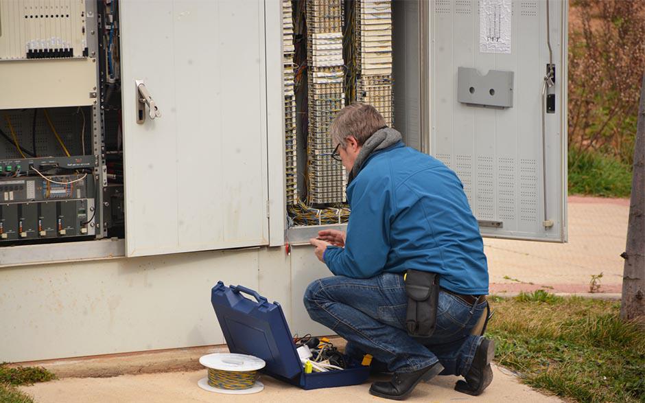 recherche travail électricien bâtiment Saint-Cloud
